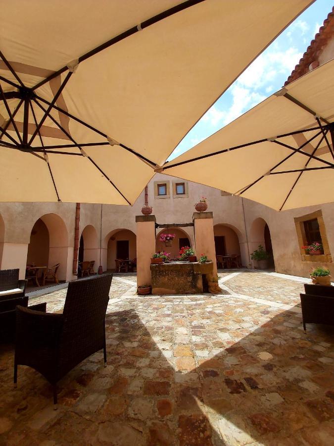 Hotel Al Convento San Mauro Castelverde Exteriér fotografie