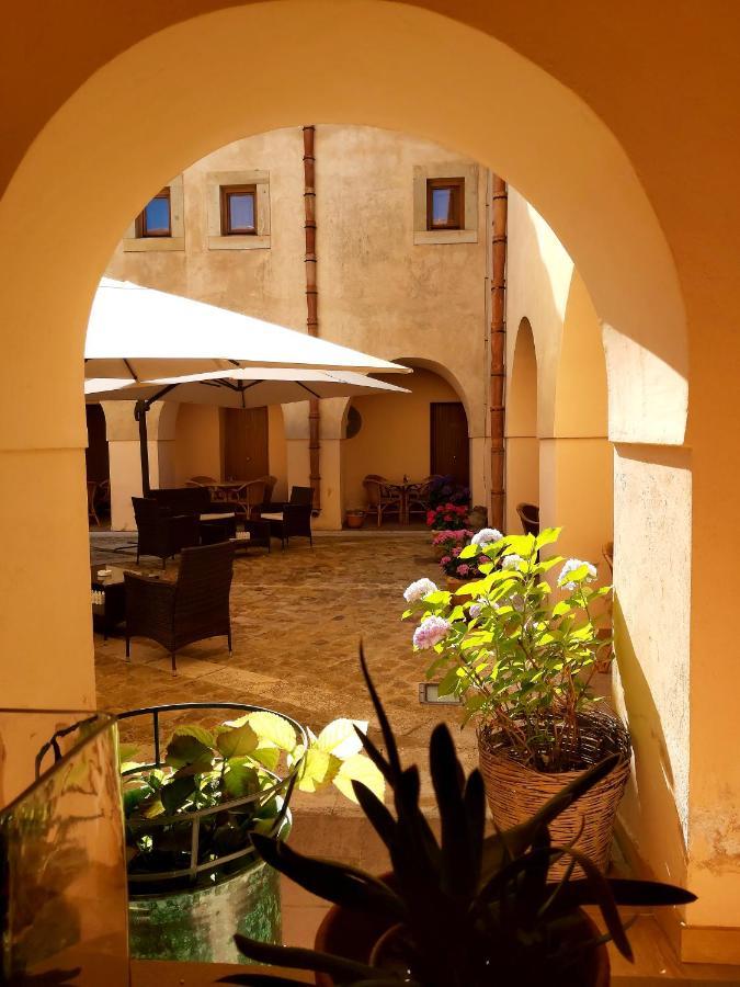 Hotel Al Convento San Mauro Castelverde Exteriér fotografie